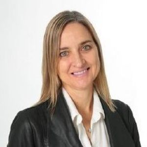 Meet your Posher, Connie